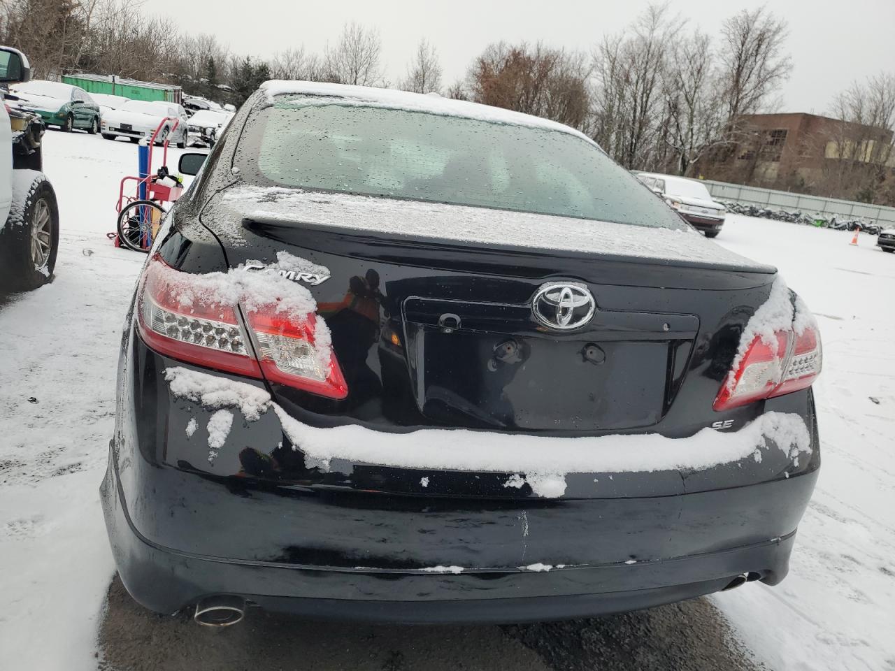 Lot #3034279207 2011 TOYOTA CAMRY SE