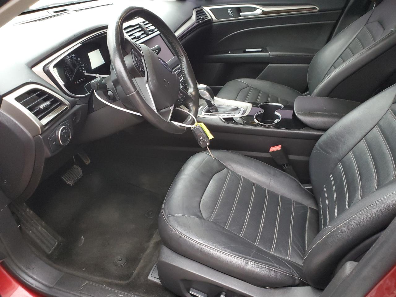 Ford Fusion se 2016