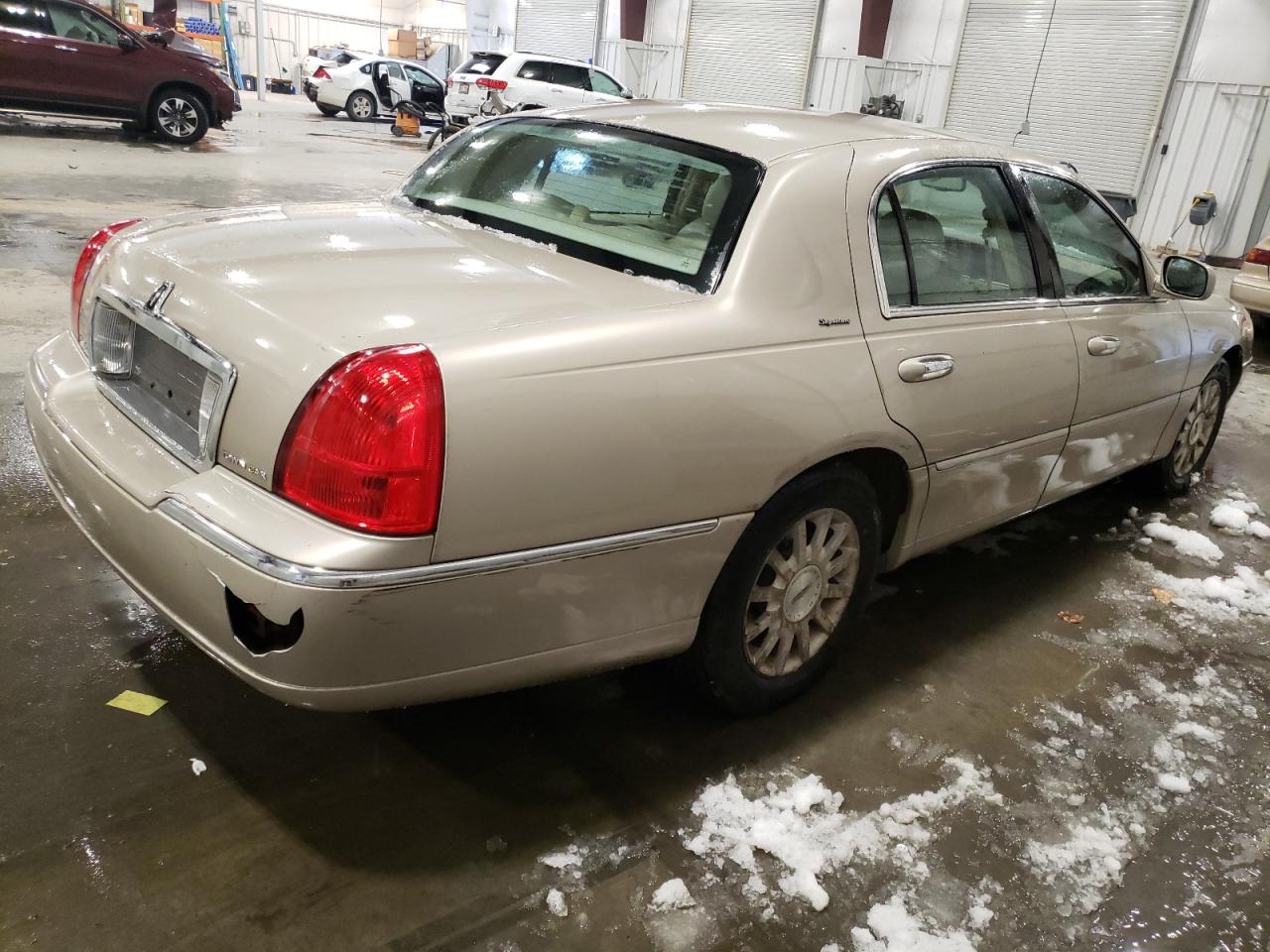 Lot #3028298806 2007 LINCOLN TOWN CAR S