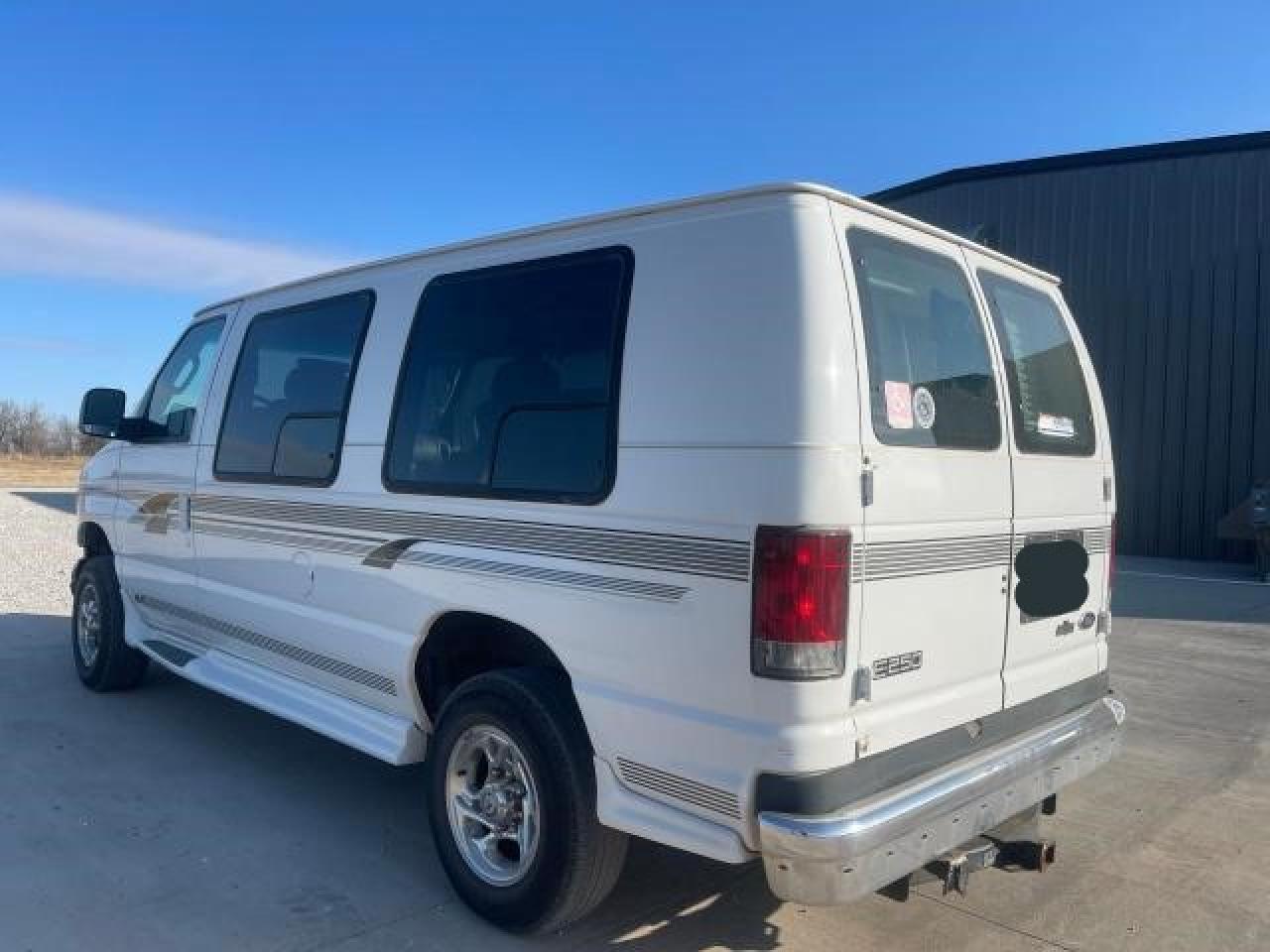 Lot #3024147812 2003 FORD ECONOLINE