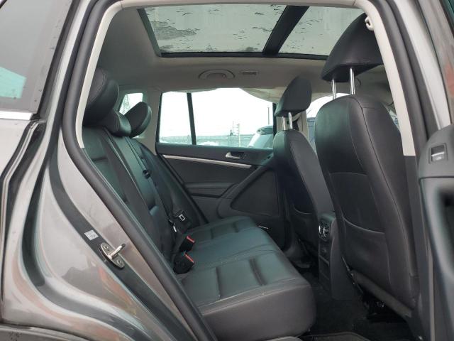 2017 VOLKSWAGEN TIGUAN COM WVGMV7AX3HK020715