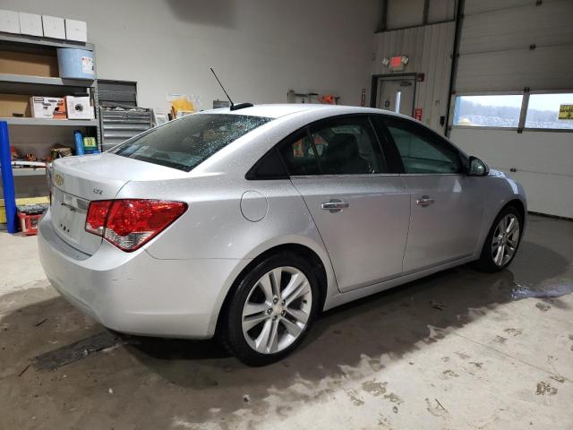 VIN 1G1PG5SB4G7148085 2016 CHEVROLET CRUZE no.3