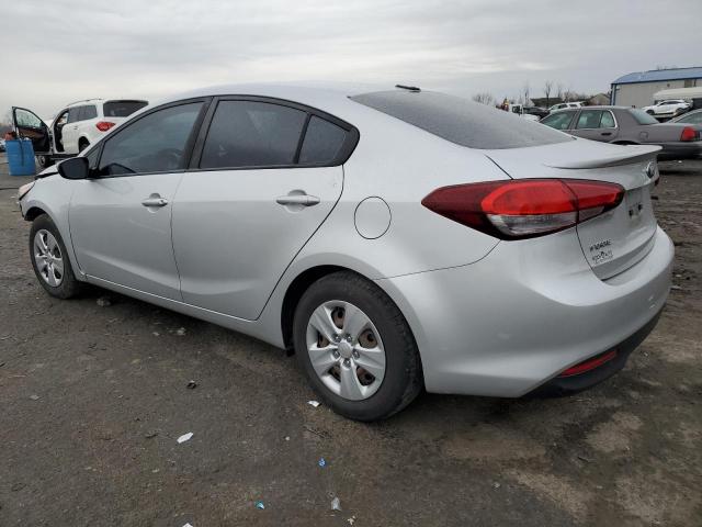 VIN 3KPFK4A70JE230461 2018 KIA FORTE no.2