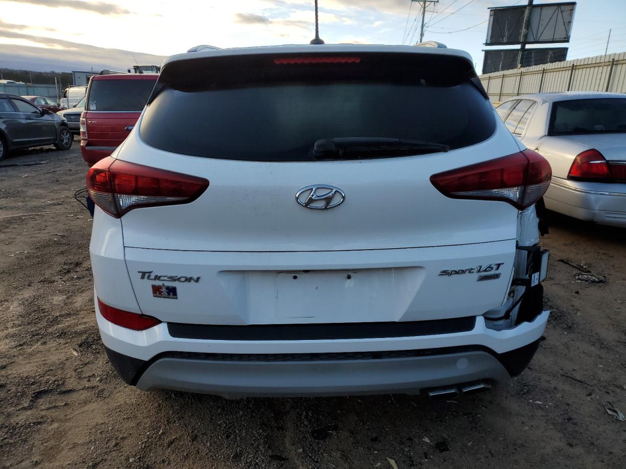 Lot #3029408716 2017 HYUNDAI TUCSON LIM