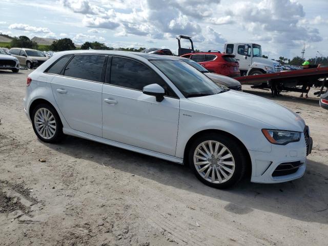 VIN WAUUPBFF7GA152525 2016 AUDI A3 no.4