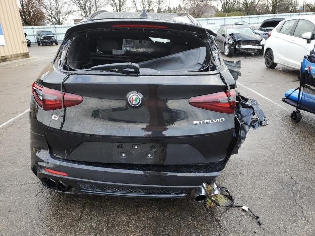 2018 ALFA ROMEO STELVIO QU ZASFAKEV8J7C17237