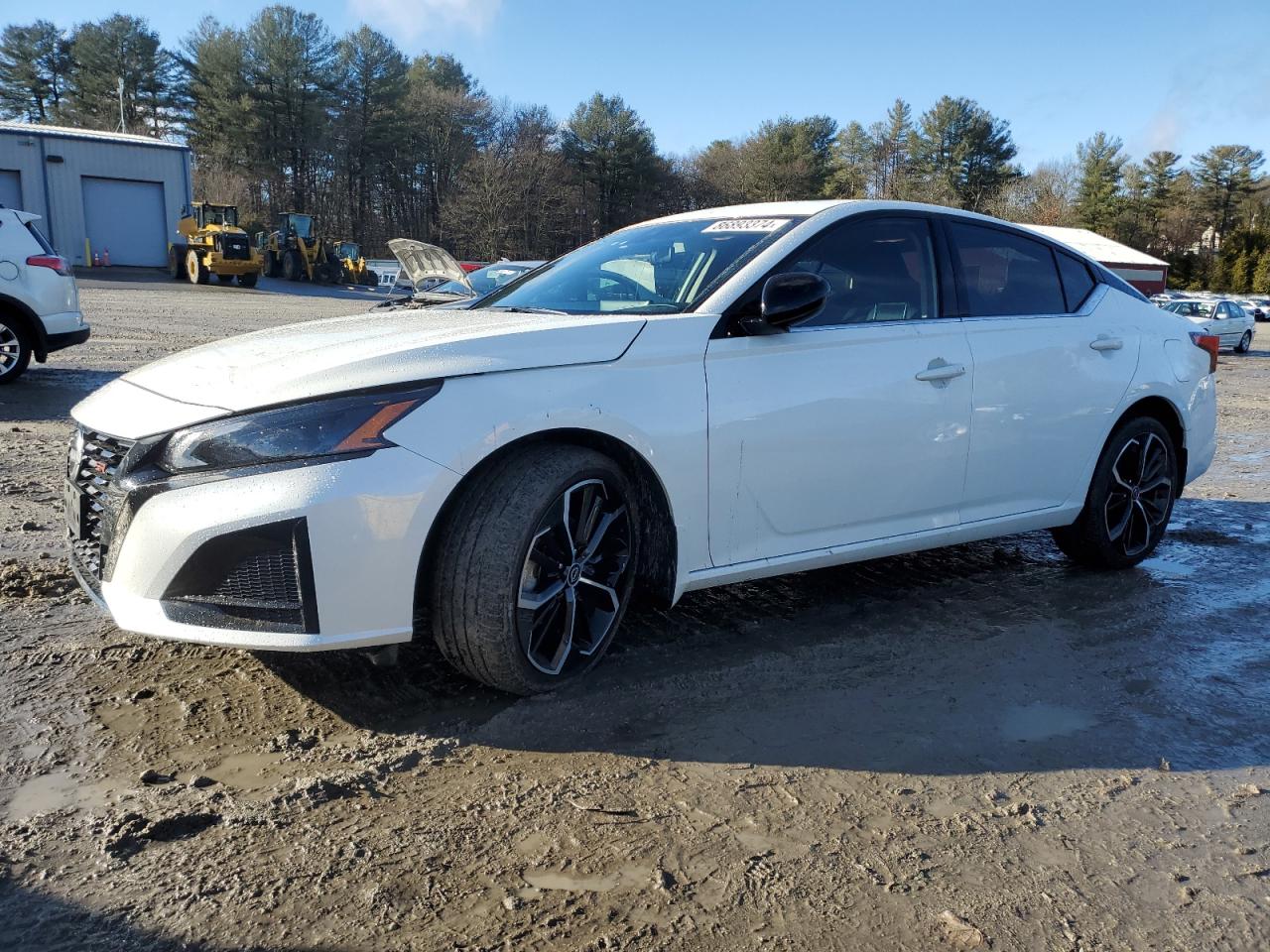  Salvage Nissan Altima