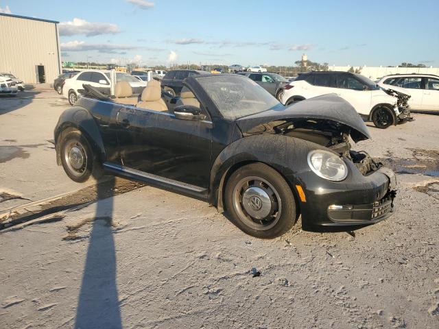 VIN 3VW5P7AT5DM800814 2013 VOLKSWAGEN BEETLE no.4