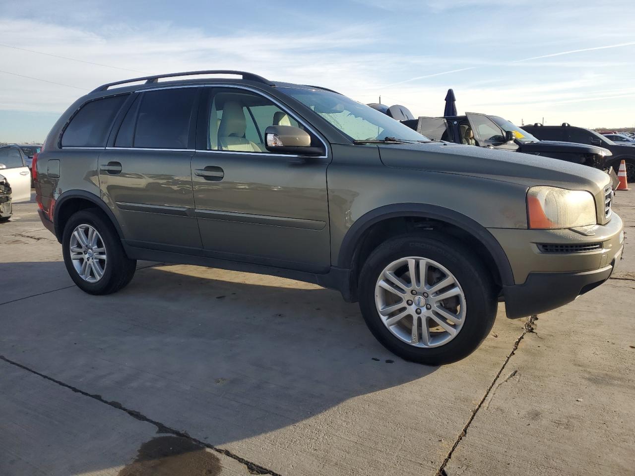 Lot #3024142821 2010 VOLVO XC90 3.2