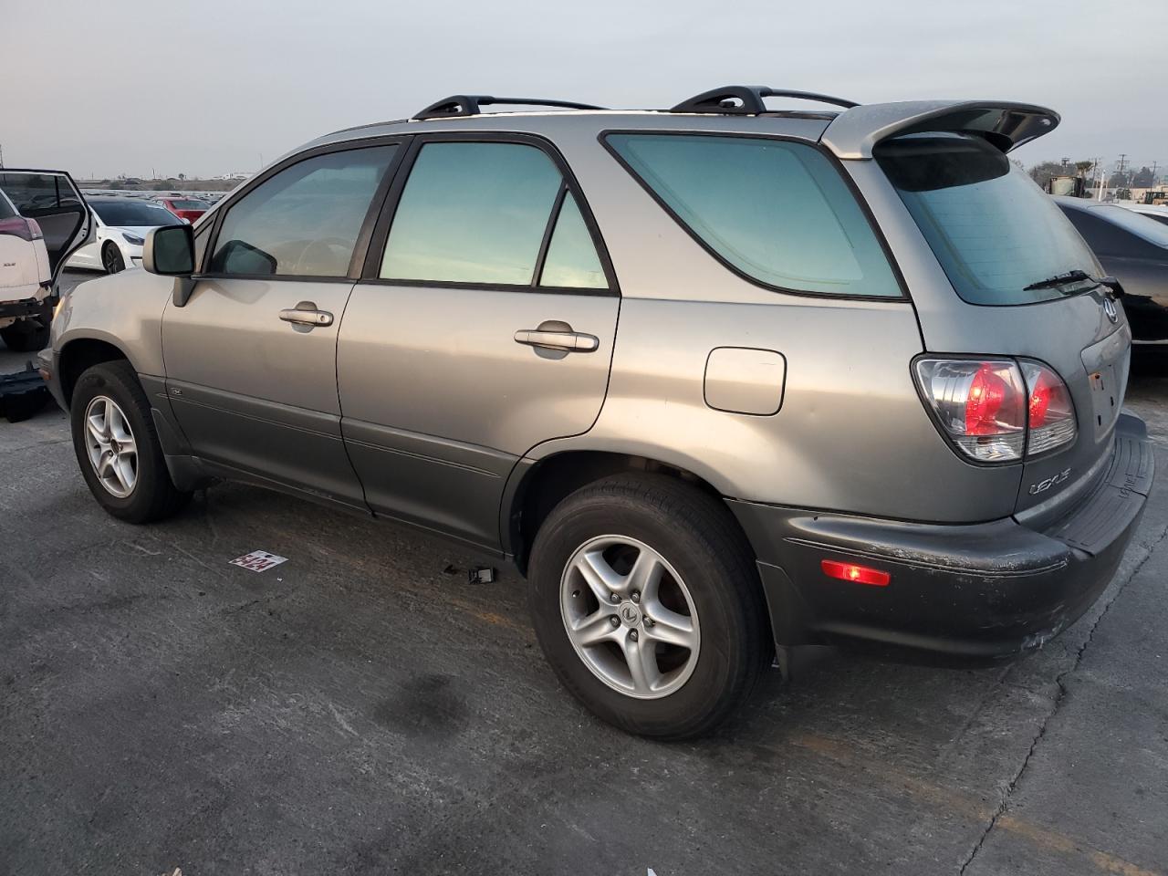 Lot #3034399070 2002 LEXUS RX 300