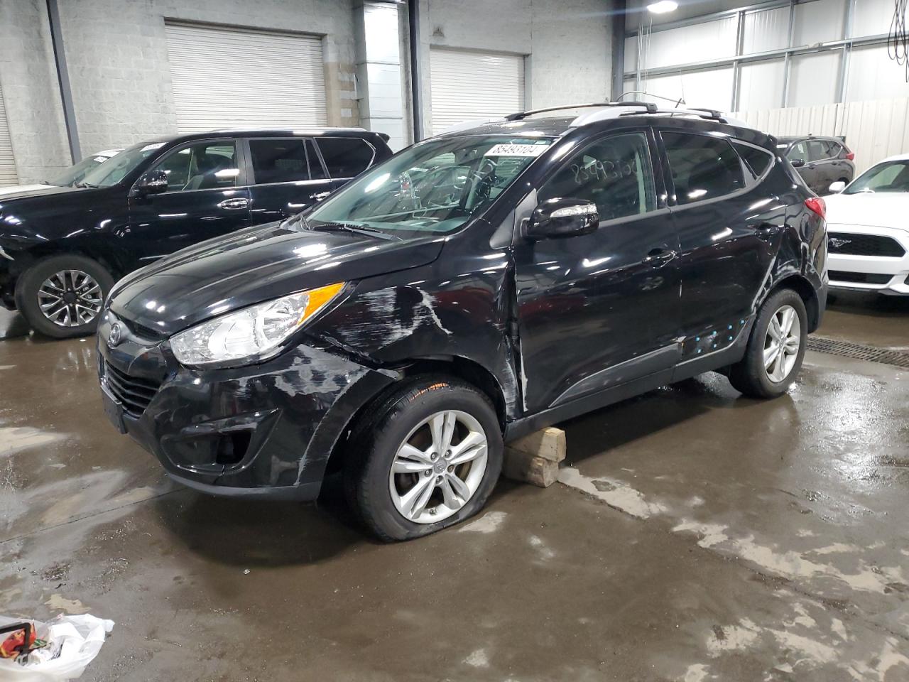  Salvage Hyundai TUCSON