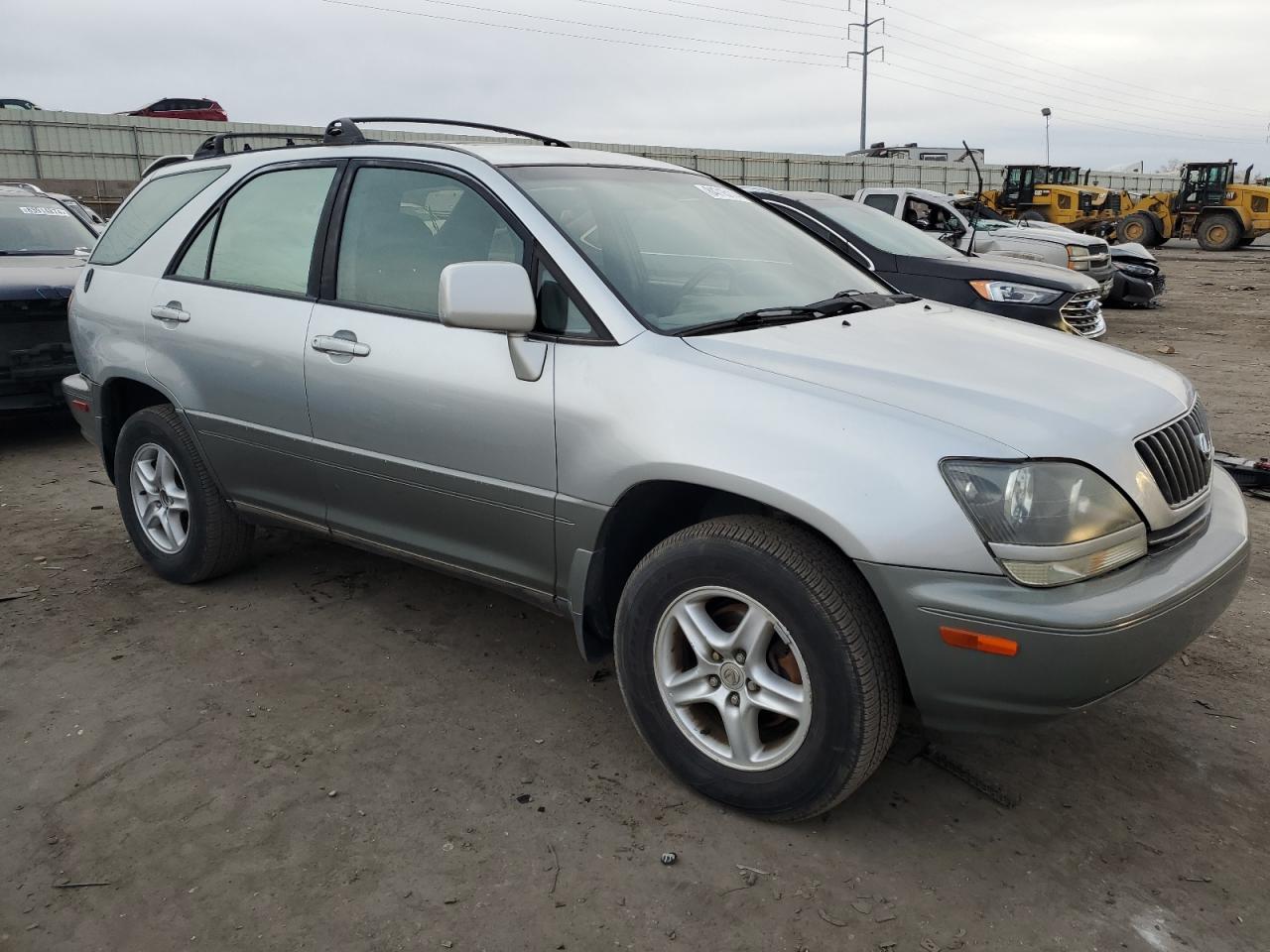 Lot #3026201265 1999 LEXUS RX 300