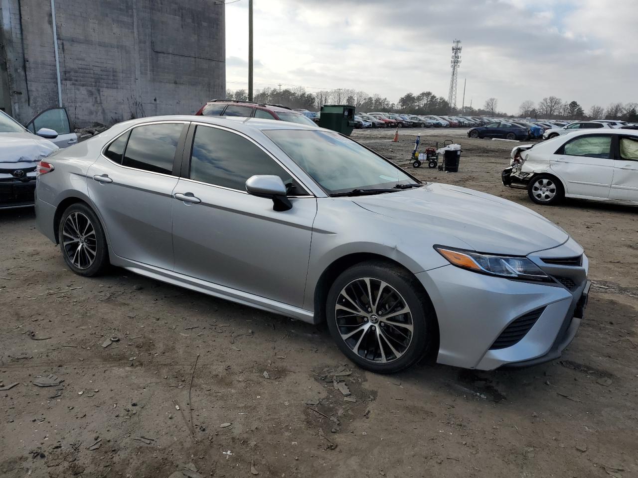 Lot #3045703670 2020 TOYOTA CAMRY SE