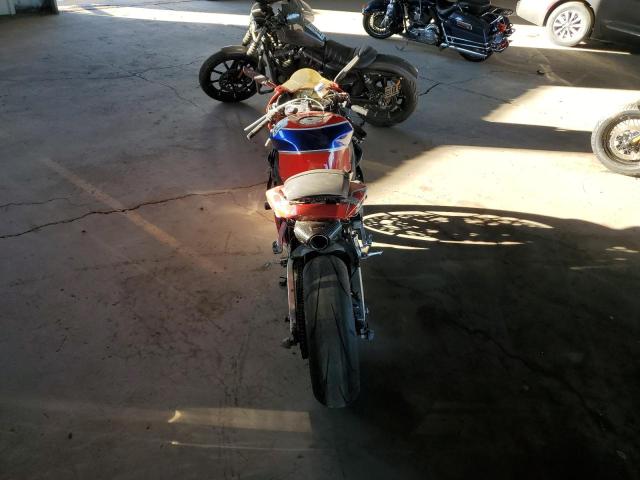 2016 HONDA CBR600 RR JH2PC40J4GK200259