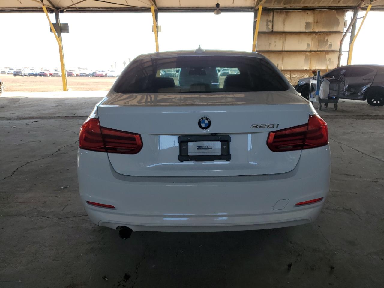 Lot #3027028859 2018 BMW 320 I