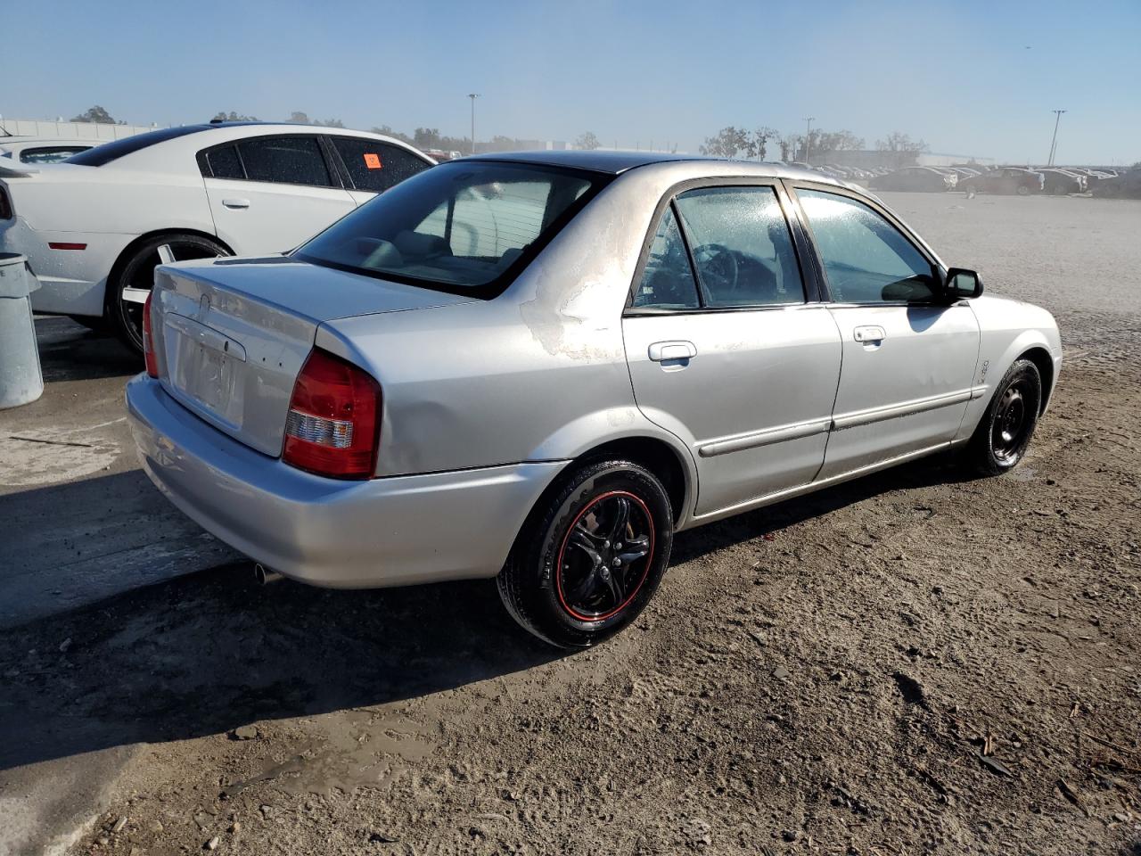 Lot #3049601700 2001 MAZDA PROTEGE DX