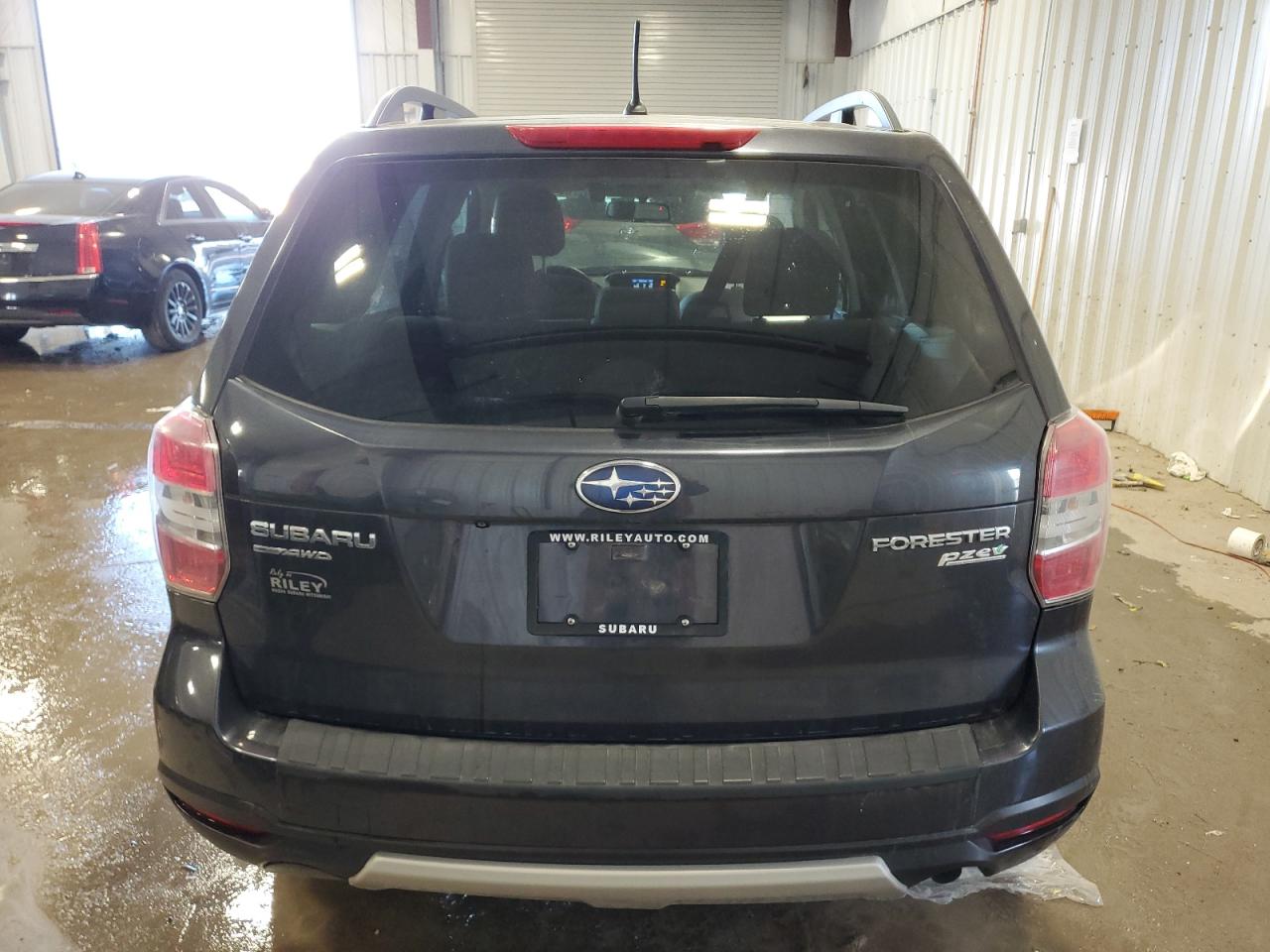 Lot #3025219607 2015 SUBARU FORESTER 2