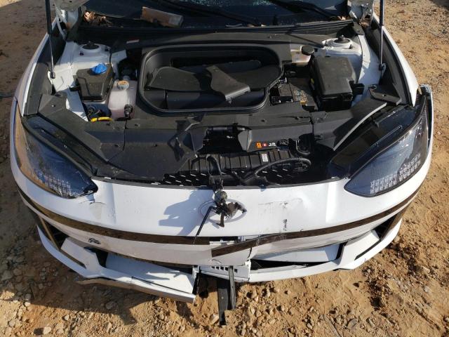 2024 HYUNDAI IONIQ 6 SE - KMHM24AAXRA072644
