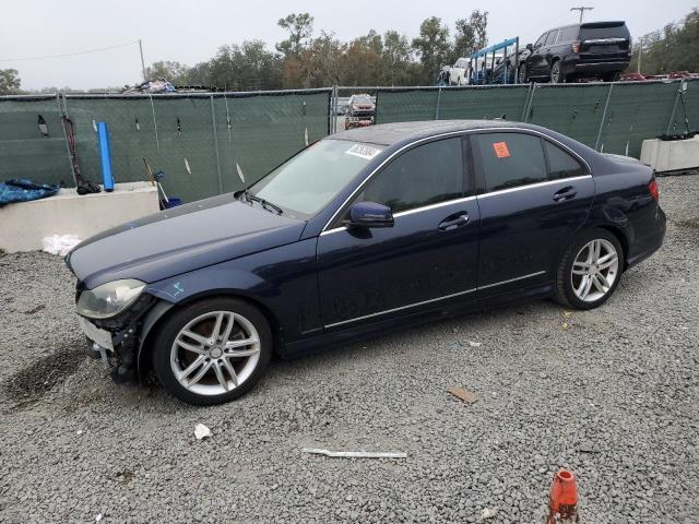 VIN WDDGF4HB9DR261032 2013 MERCEDES-BENZ C-CLASS no.1