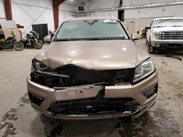 2016 VOLKSWAGEN TOUAREG SP WVGEF9BP3GD010197