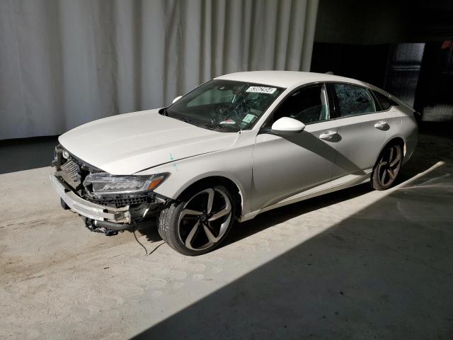 VIN 1HGCV1F31JA178048 2018 HONDA ACCORD no.1