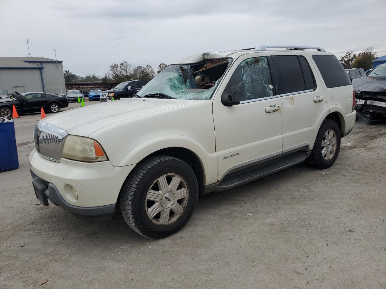 Lot #3029590070 2004 LINCOLN AVIATOR