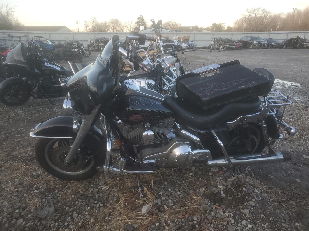 Lot #3029353682 2004 HARLEY-DAVIDSON FLHT