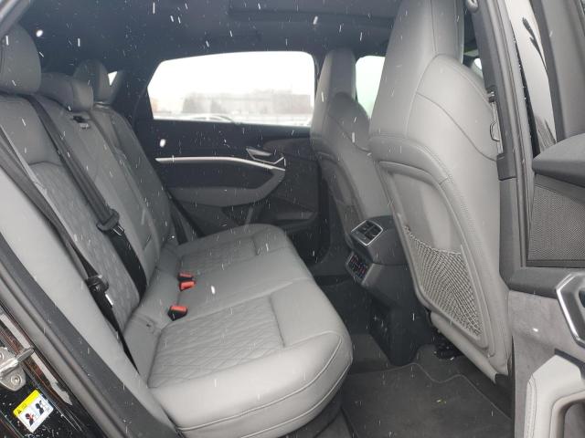 2022 AUDI E-TRON S S WA11CAGE0NB035548