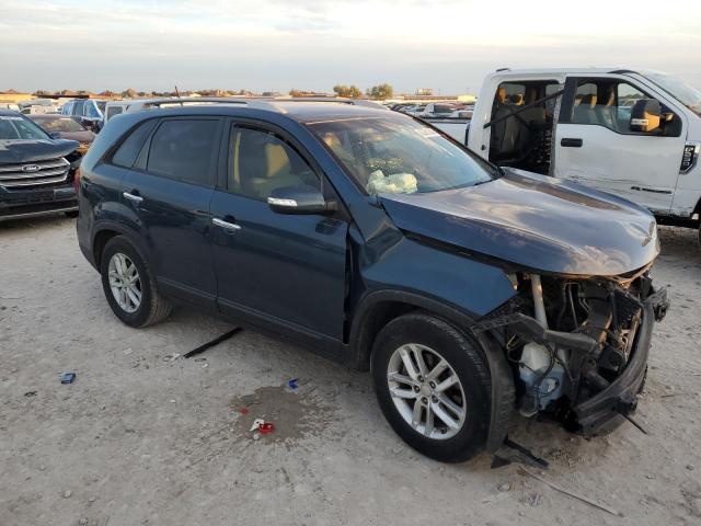 VIN 5XYKT4A79EG427536 2014 KIA SORENTO no.4