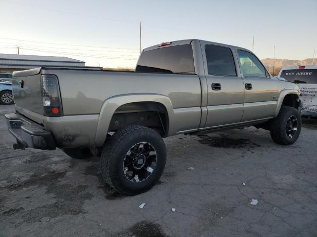 CHEVROLET SILVERADO 2002 tan crew pic diesel 1GCHK23122F120198 photo #4