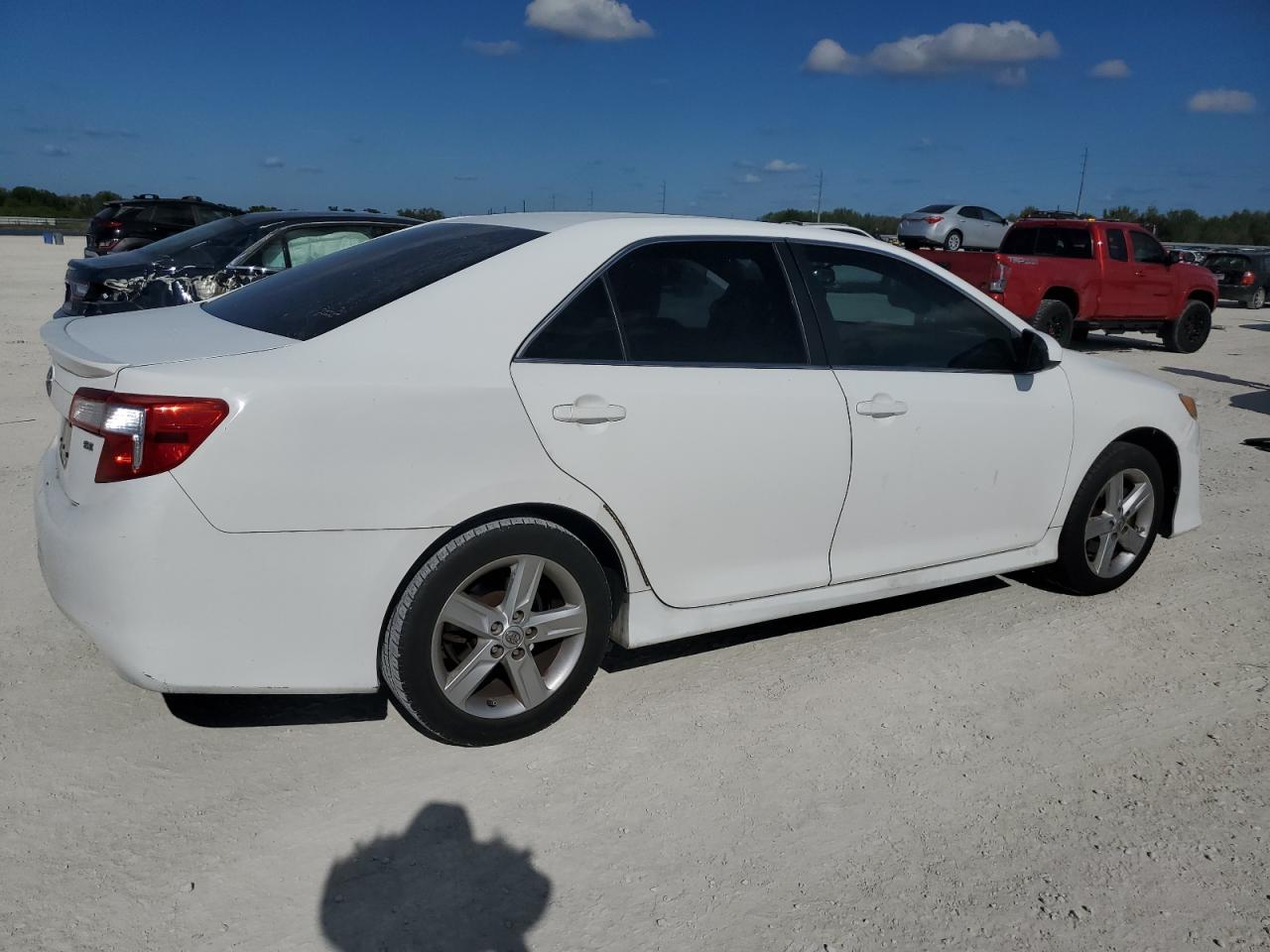 Lot #3036901631 2014 TOYOTA CAMRY L