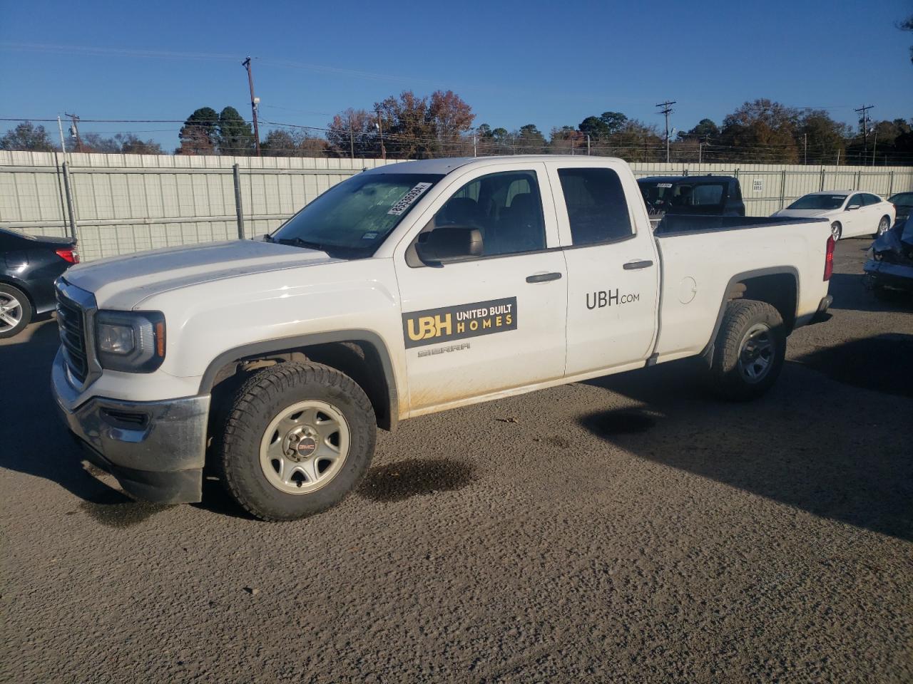 Lot #3037002725 2018 GMC SIERRA C15