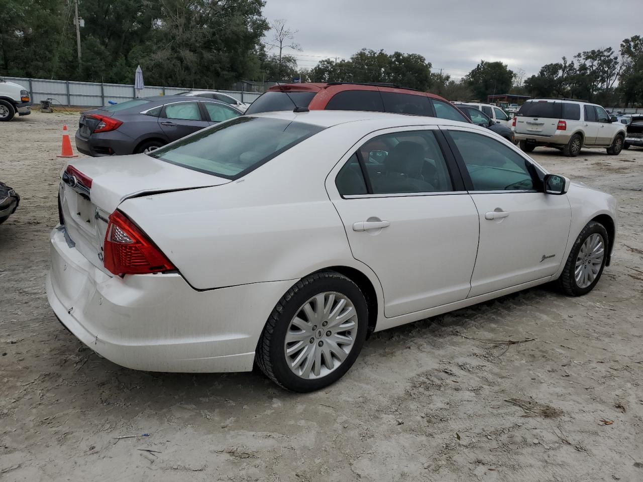 Lot #3030714113 2011 FORD FUSION HYB