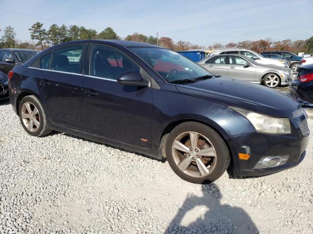 VIN 1G1PE5SB3E7364108 2014 CHEVROLET CRUZE no.4