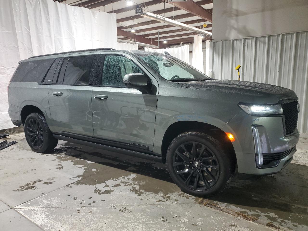 Lot #3033246877 2024 CADILLAC ESCALADE E