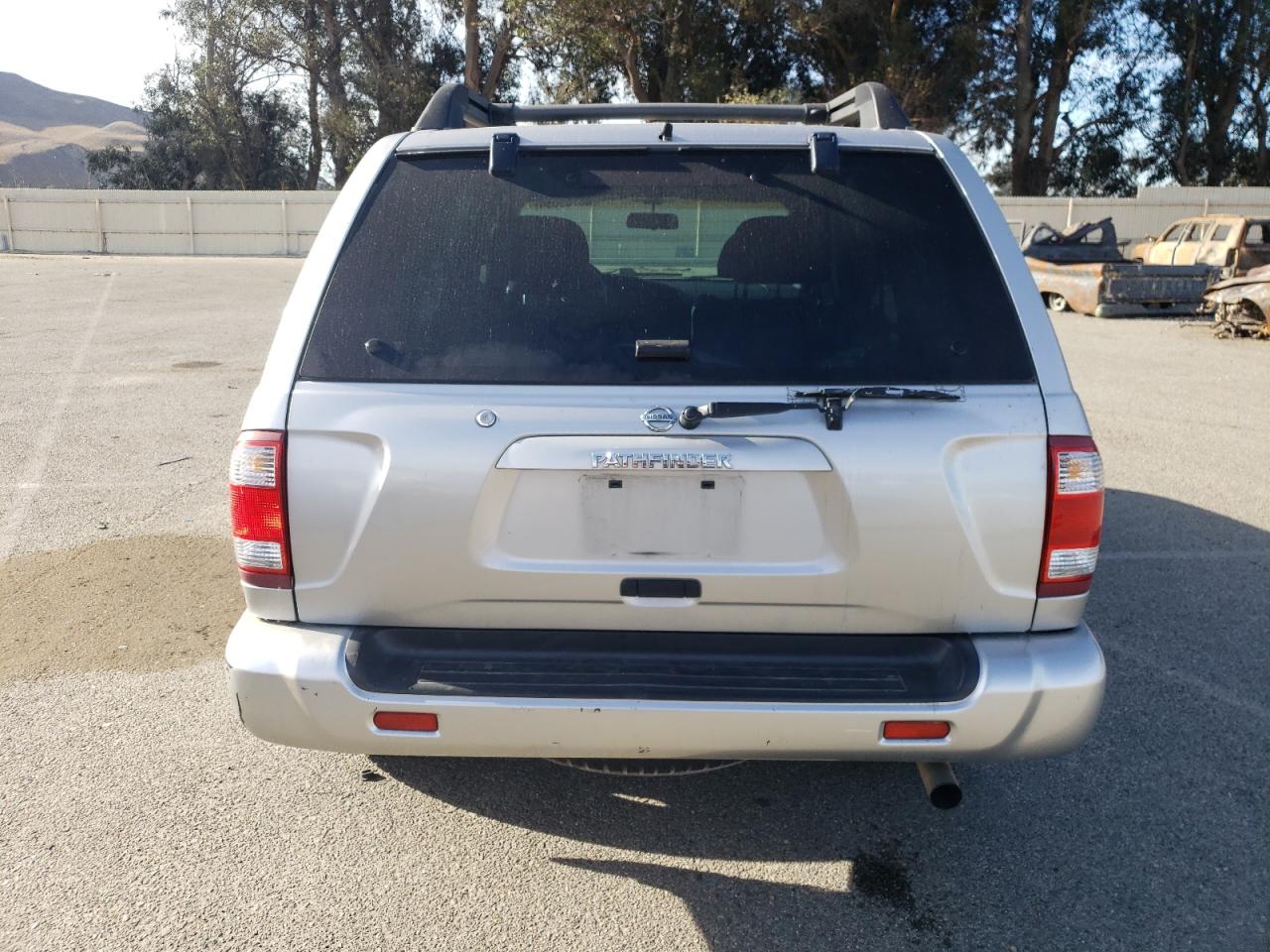 Lot #3034298137 2002 NISSAN PATHFINDER