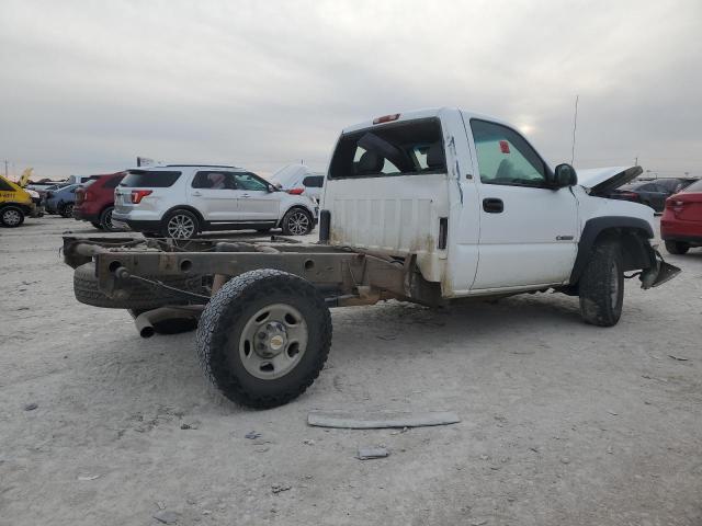 CHEVROLET SILVERADO 2001 white  gas 1GBGC24U41Z314217 photo #4