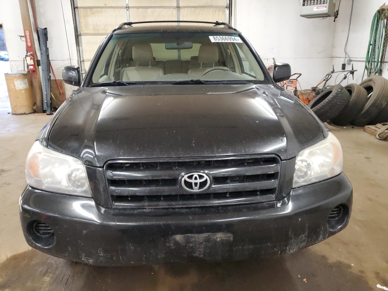 Lot #3028330807 2005 TOYOTA HIGHLANDER