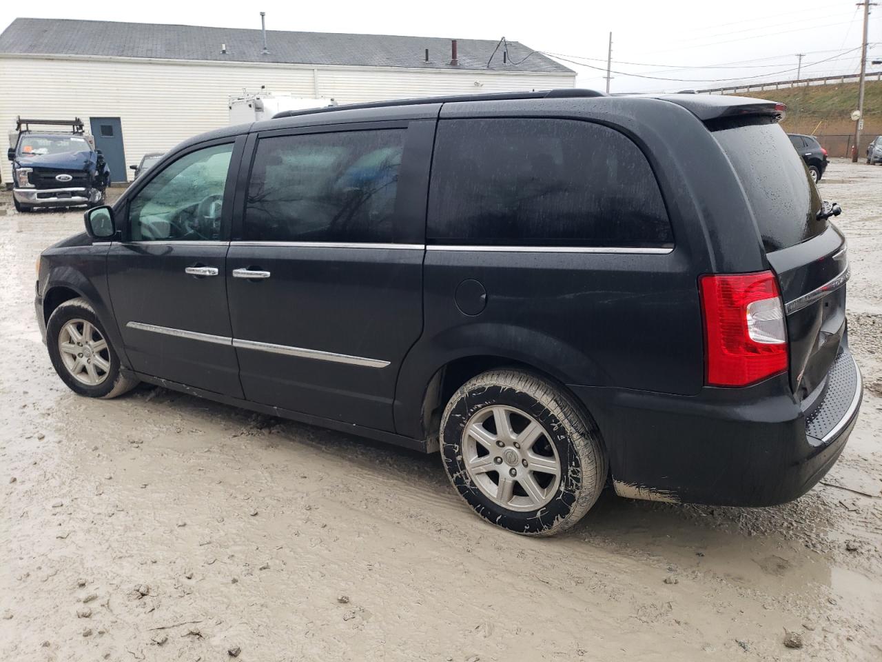 Lot #3024440573 2011 CHRYSLER TOWN & COU