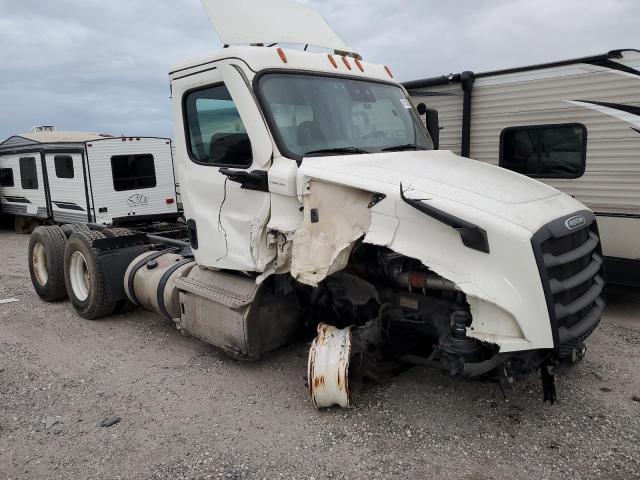 2022 FREIGHTLINER CASCADIA 1 #3024743264