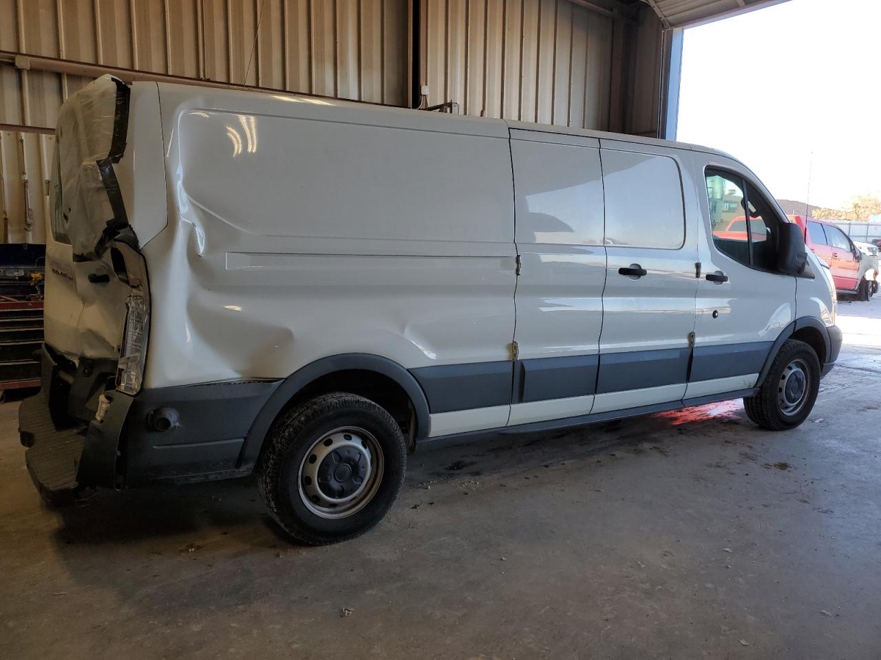 Lot #3029624087 2018 FORD TRANSIT T-