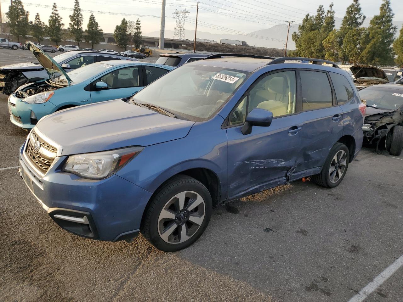  Salvage Subaru Forester