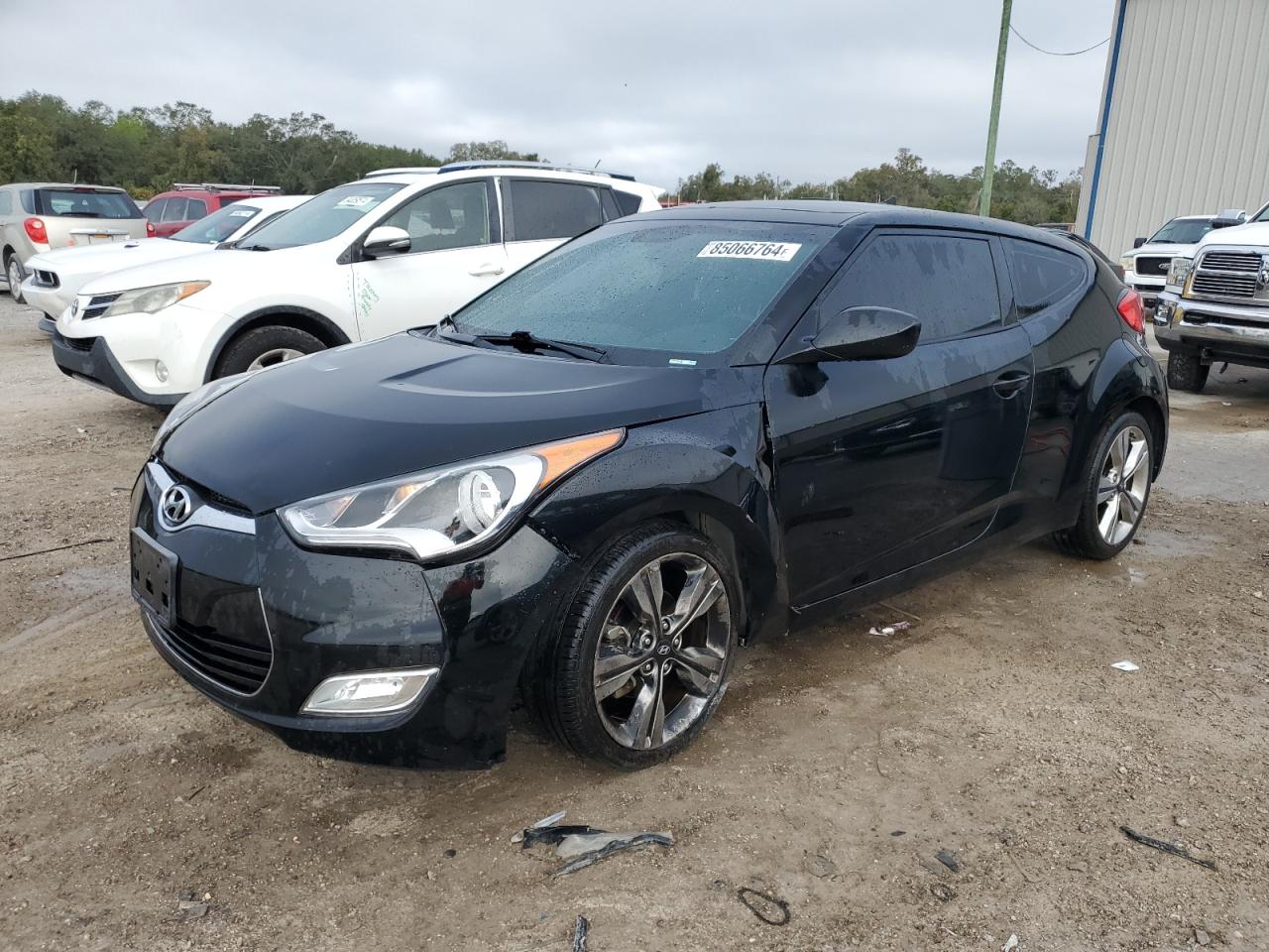 Lot #3041868463 2017 HYUNDAI VELOSTER