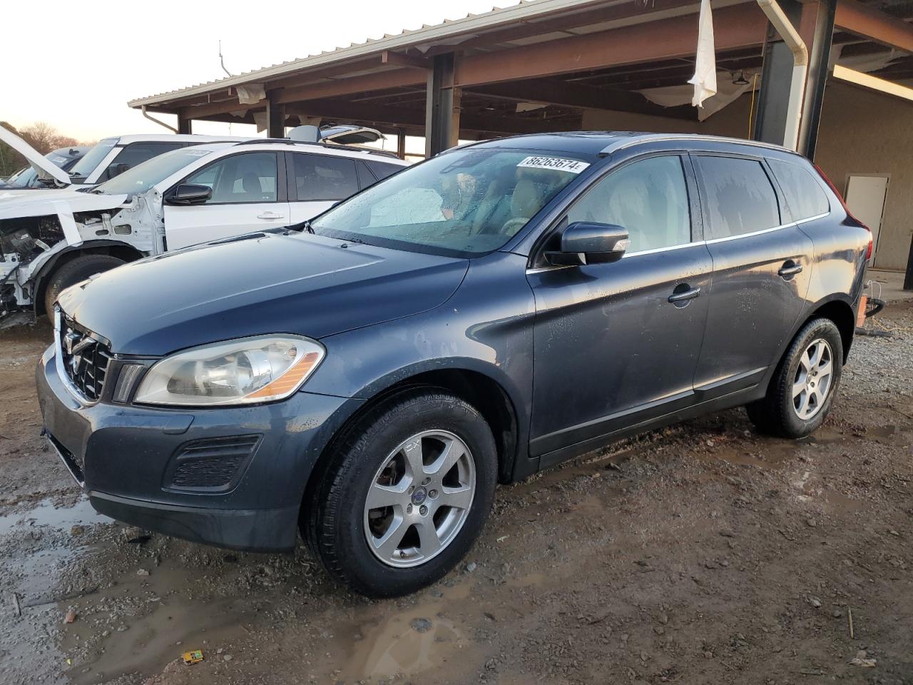  Salvage Volvo XC60