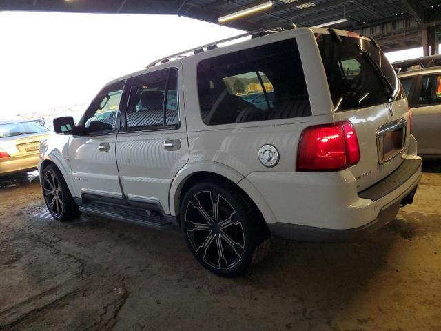 LINCOLN NAVIGATOR 2004 white  gas 5LMFU28R74LJ12806 photo #3