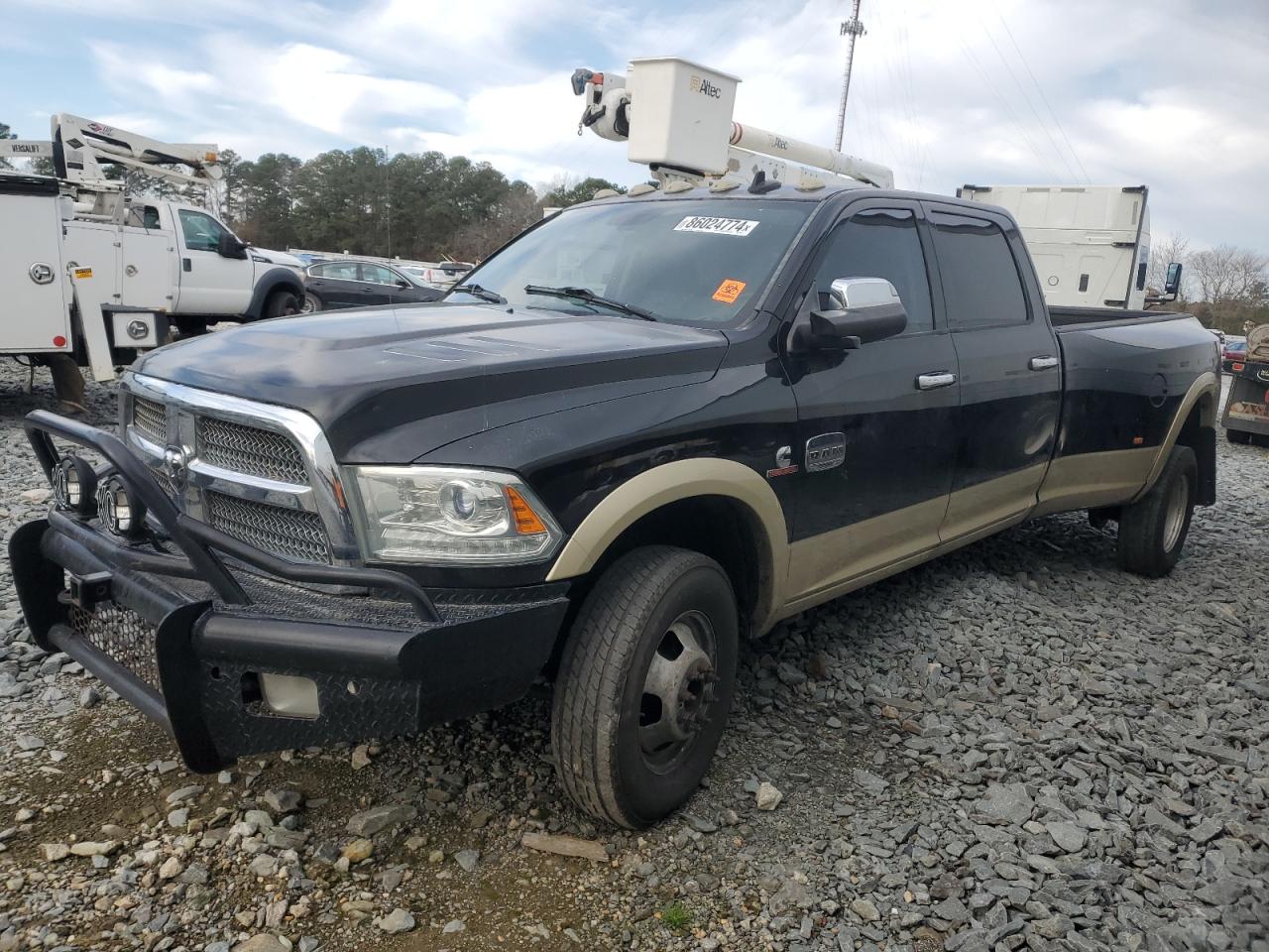 Lot #3048295722 2015 RAM 3500 LONGH