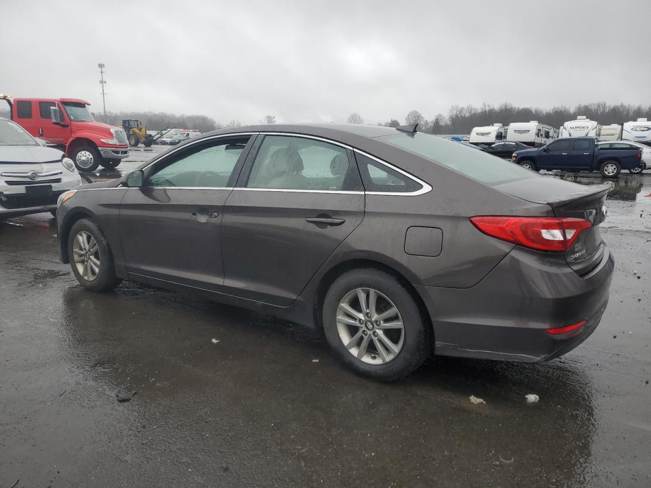 Lot #3027011820 2016 HYUNDAI SONATA SE