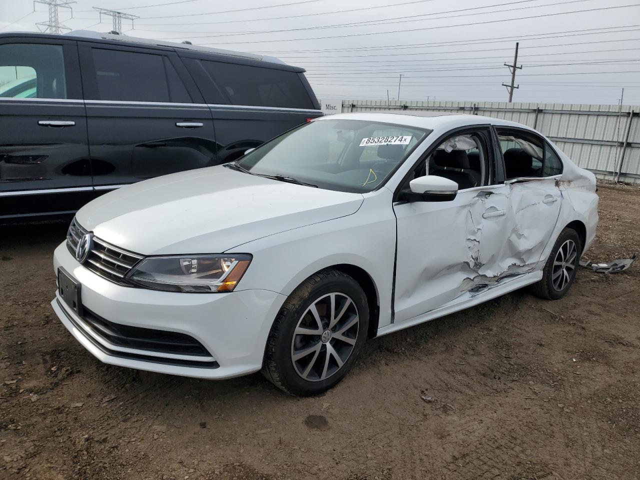 VOLKSWAGEN JETTA SE