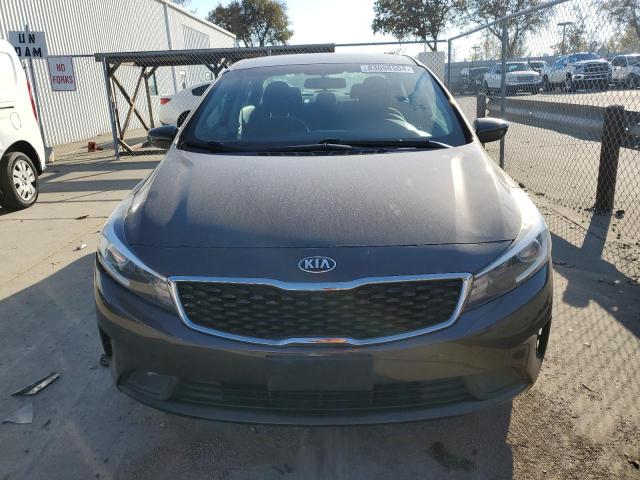 2018 KIA FORTE LX - 3KPFL4A7XJE164076