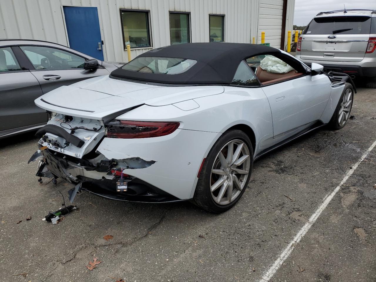 Lot #3034284153 2020 ASTON MARTIN DB11